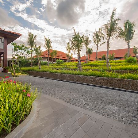 El Hotel Banyuwangi Баньюванги Экстерьер фото