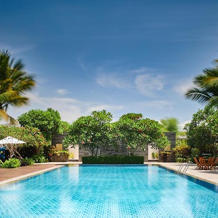 El Hotel Banyuwangi Баньюванги Экстерьер фото