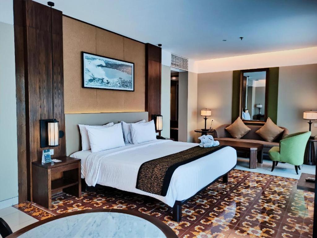 El Hotel Banyuwangi Баньюванги Экстерьер фото