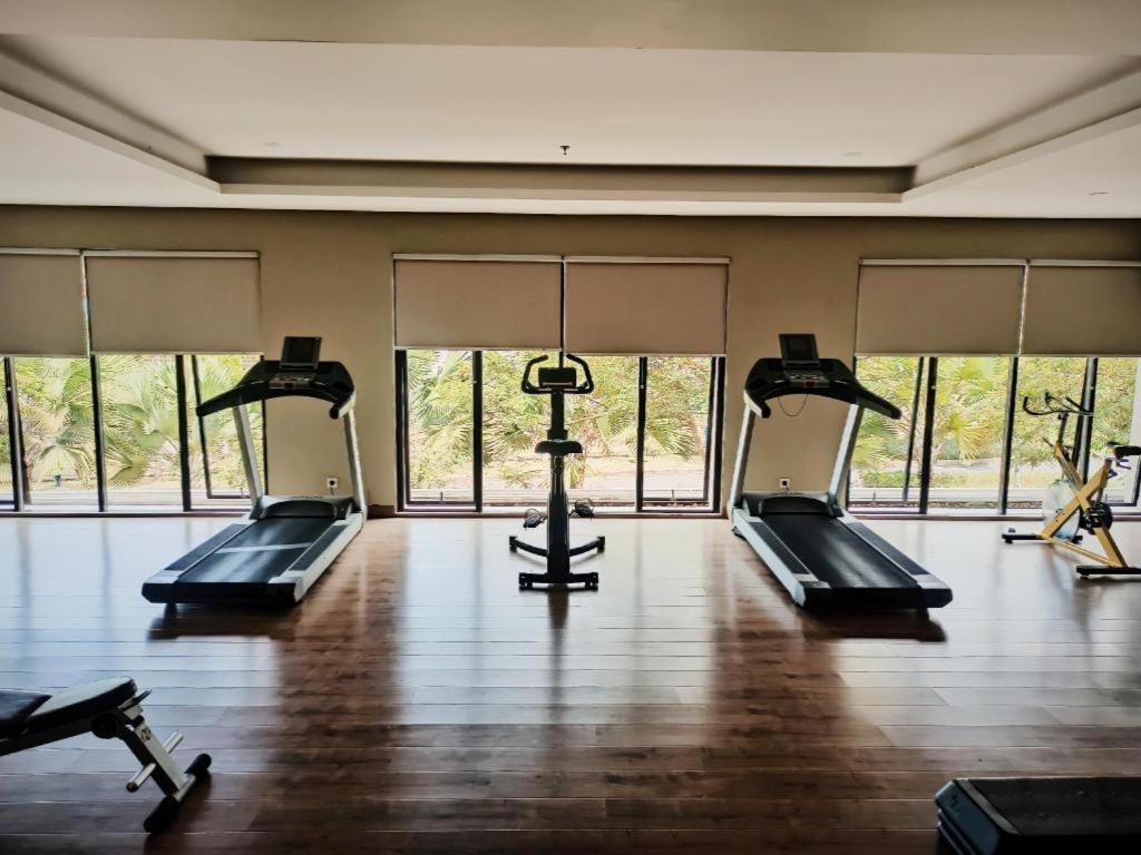 El Hotel Banyuwangi Баньюванги Экстерьер фото